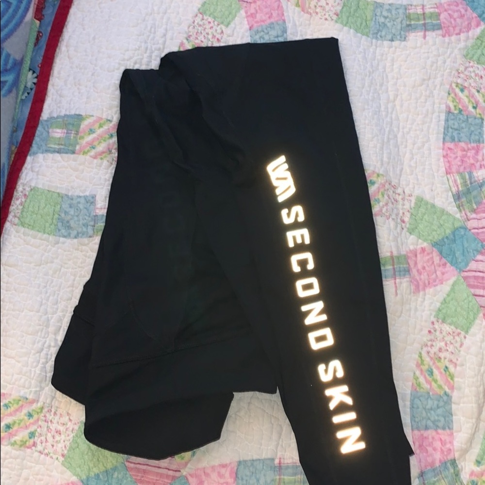 Compression black leggings